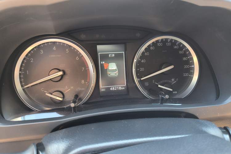 Used Toyota Highlander 2020 2.0T Four-Wheel Drive Millionth Anniversary Edition 7 Seats Odometer Close Up