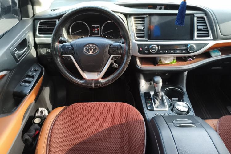 Used Toyota Highlander 2020 2.0T Four-Wheel Drive Millionth Anniversary Edition 7 Seats Steering Wheel