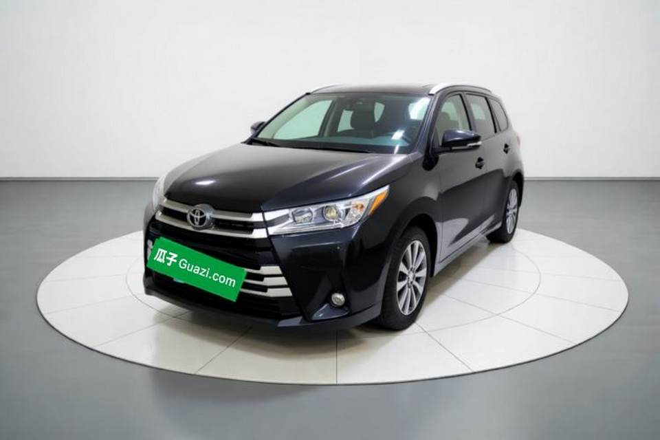 Toyota Highlander 2021