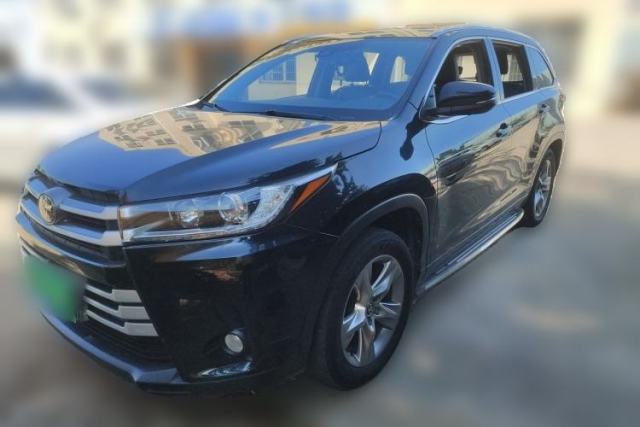 Ojetý Toyota Highlander 2021 2.0T Two-Wheel Drive Luxury Edition 7 Seats