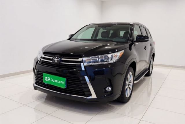 Gebrauchter Toyota Highlander 2021 2.0T Four-Wheel Drive Prestige Version 7 Seats