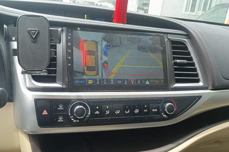 Used Toyota Highlander 2021 2.0T Two-Wheel Drive Elite Edition 5 Seats Audio And AC Panel