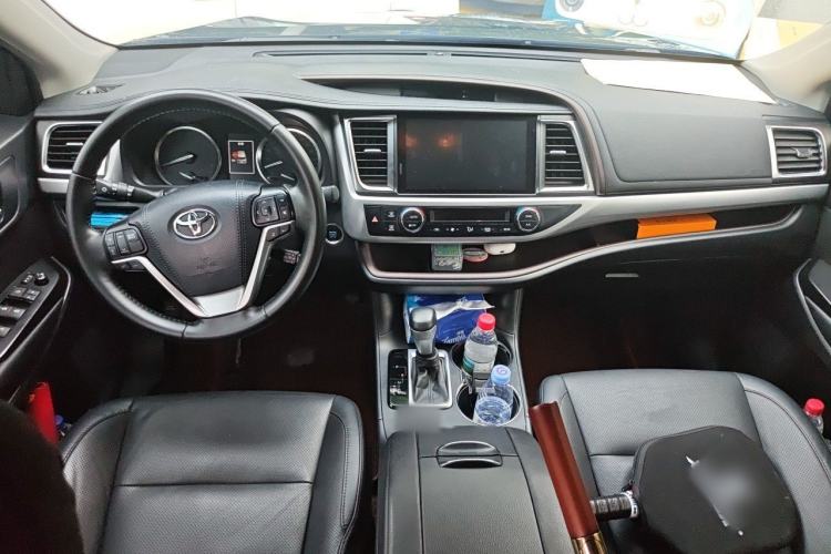 Used Toyota Highlander 2021 2.0T Four-Wheel Drive Luxury Edition 7 Seats Center Console