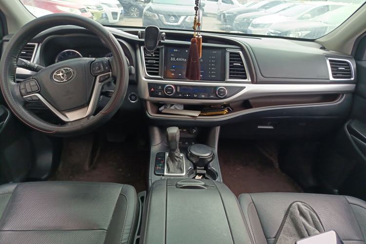 Used Toyota Highlander 2021 2.0T Four-Wheel Drive Luxury Edition 7 Seats Center Console