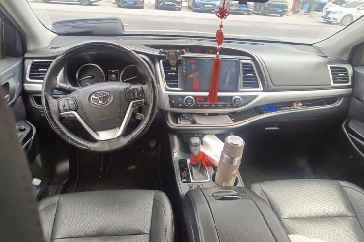 Used Toyota Highlander 2021 2.0T Four-Wheel Drive Luxury Edition 7 Seats Center Console