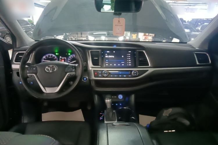 Used Toyota Highlander 2021 2.0T Four-Wheel Drive Prestige Version 7 Seats Center Console