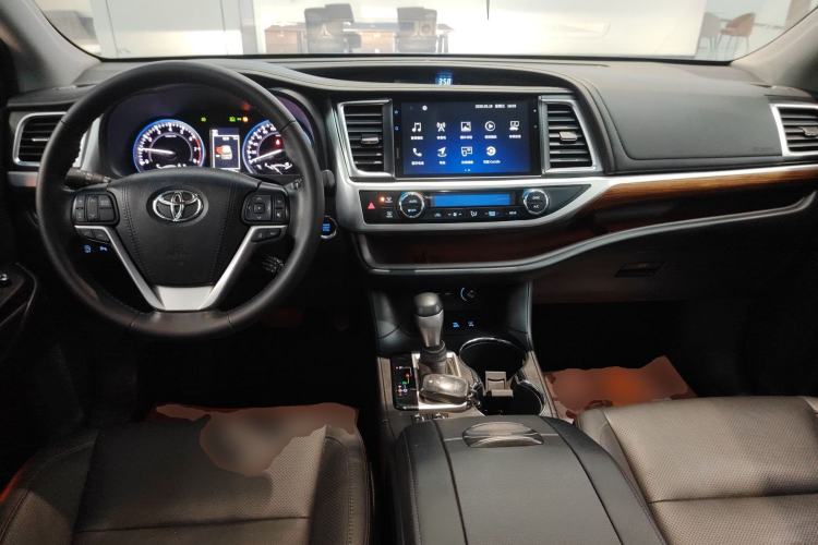 Used Toyota Highlander 2021 2.0T Four-Wheel Drive Luxury Edition 7 Seats Center Console