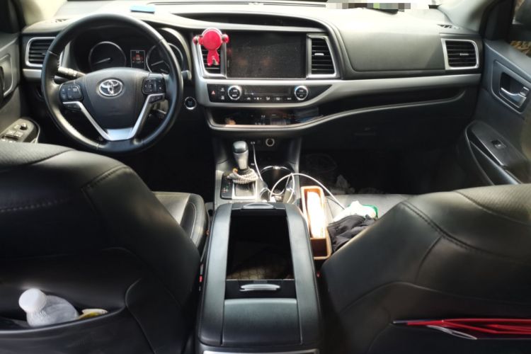 Used Toyota Highlander 2021 2.0T Two-Wheel Drive Luxury Edition 7 Seats Center Console