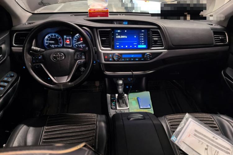 Used Toyota Highlander 2021 2.0T Four-Wheel Drive Luxury Edition 7 Seats Center Console