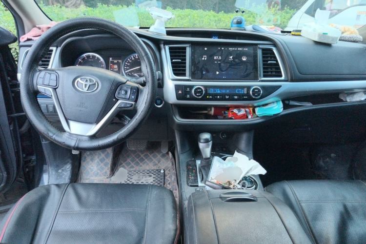 Used Toyota Highlander 2021 2.0T Four-Wheel Drive Luxury Edition 7 Seats Center Console