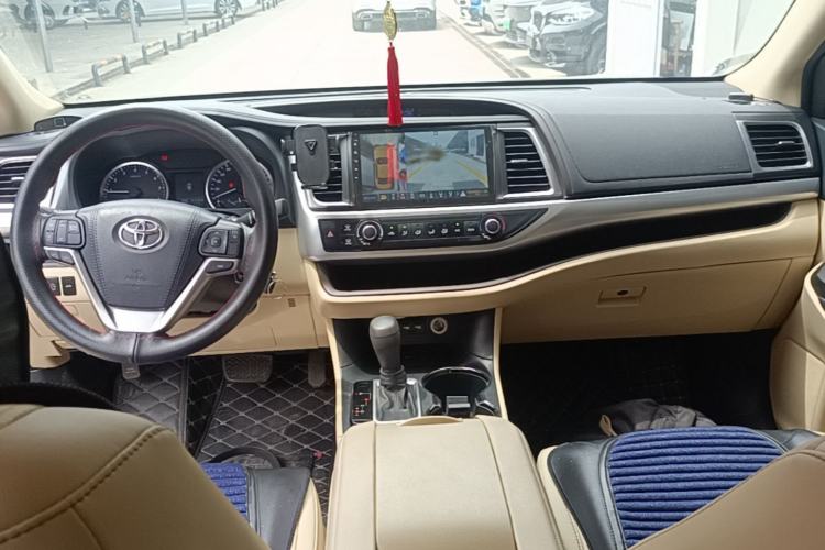 Used Toyota Highlander 2021 2.0T Two-Wheel Drive Elite Edition 5 Seats Center Console
