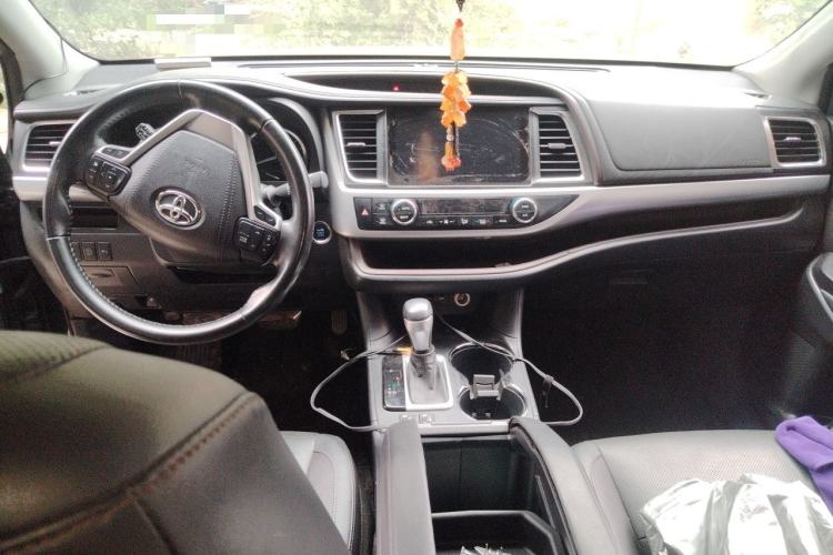 Used Toyota Highlander 2021 2.0T Four-Wheel Drive Luxury Edition 7 Seats Center Console