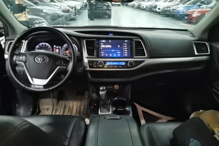 Used Toyota Highlander 2021 2.0T Four-Wheel Drive Luxury Edition 7 Seats Center Console