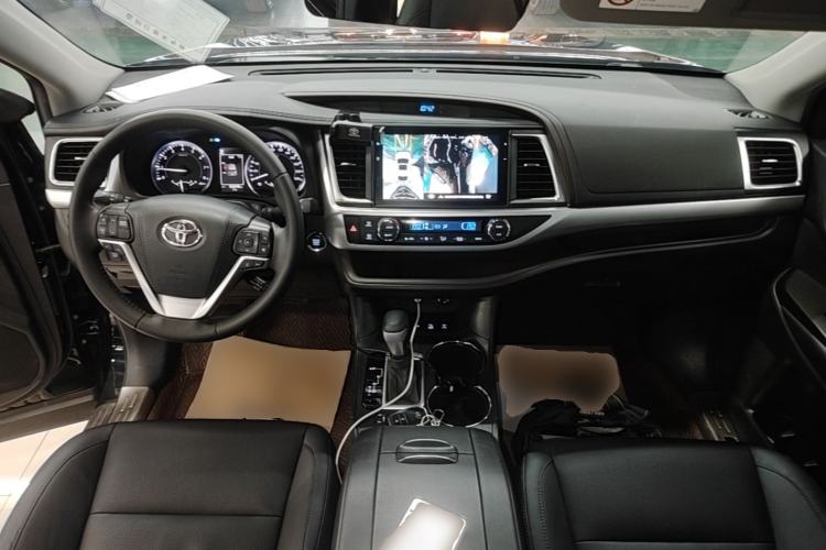 Used Toyota Highlander 2021 2.0T Four-Wheel Drive Luxury Edition 7 Seats Center Console