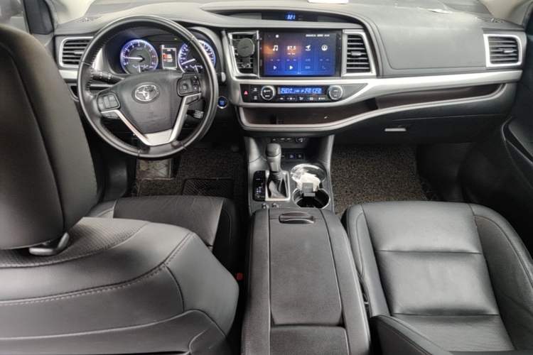 Used Toyota Highlander 2021 2.0T Four-Wheel Drive Knight Edition 7 Seats Center Console