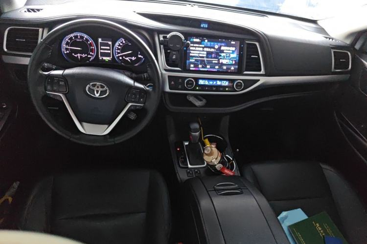Used Toyota Highlander 2021 2.0T Four-Wheel Drive Luxury Edition 7 Seats Center Console