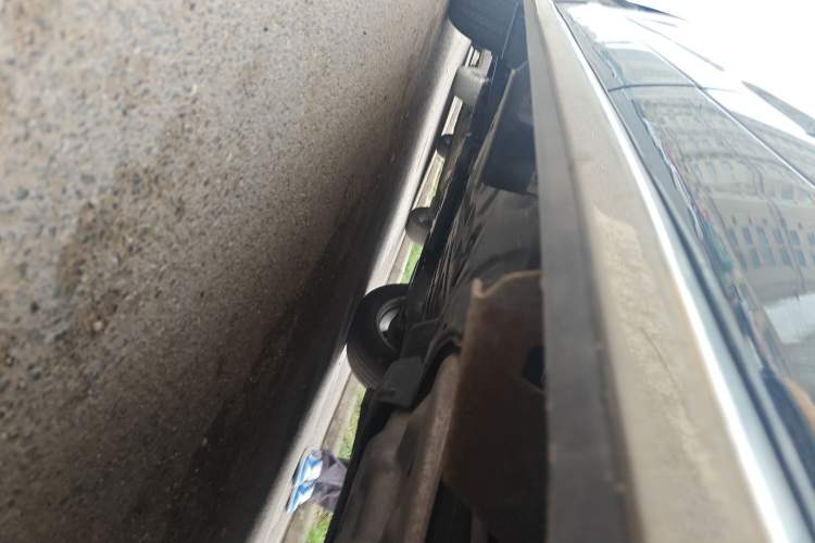Used Toyota Highlander 2021 2.0T Two-Wheel Drive Elite Version 7-Seater Chassis Rear Left
