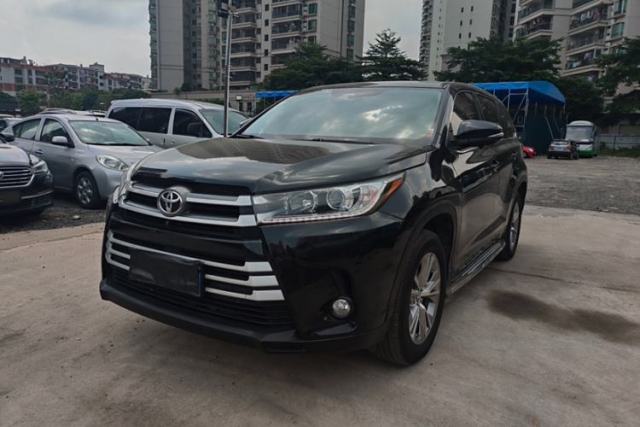 Ojetý Toyota Highlander 2021 2.0T Four-Wheel Drive Elite Edition 7-Seater