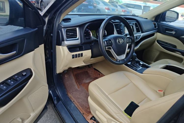 Used Toyota Highlander 2021 2.0T Four-Wheel Drive Elite Edition 7-Seater Driver Seat