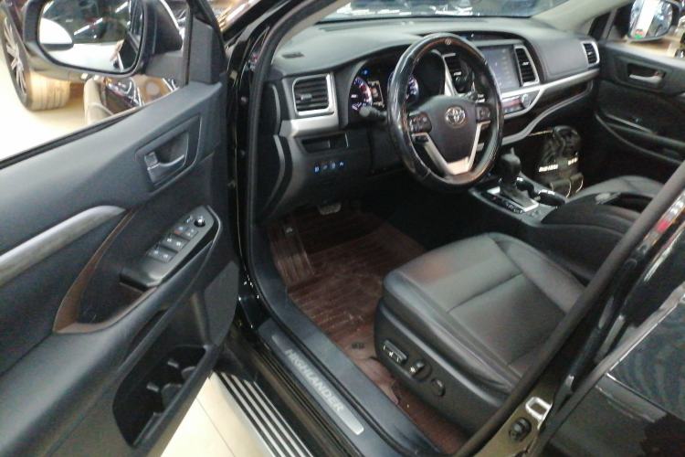Used Toyota Highlander 2021 2.0T Four-Wheel Drive Prestige Version 7 Seats Driver Seat