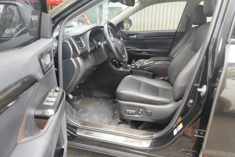 Used Toyota Highlander 2021 2.0T Four-Wheel Drive Luxury Edition 7 Seats Driver Seat