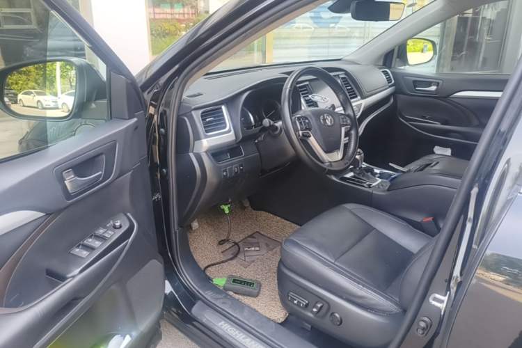 Used Toyota Highlander 2021 2.0T Four-Wheel Drive Luxury Edition 7 Seats Driver Seat