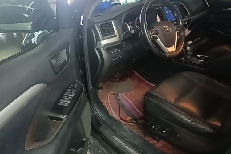 Used Toyota Highlander 2021 2.0T Four-Wheel Drive Luxury Edition 7 Seats Driver Seat