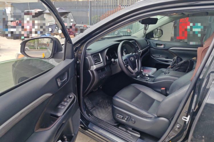 Used Toyota Highlander 2021 2.0T Four-Wheel Drive Prestige Version 7 Seats Driver Seat