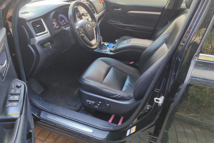 Used Toyota Highlander 2021 2.0T Four-Wheel Drive Luxury Edition 7 Seats Driver Seat