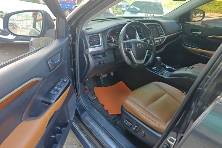 Used Toyota Highlander 2021 2.0T Four-Wheel Drive Knight Edition 7 Seats Driver Seat