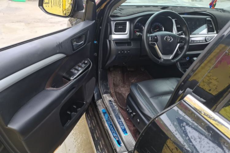 Used Toyota Highlander 2021 2.0T Four-Wheel Drive Luxury Edition 7 Seats Driver Seat