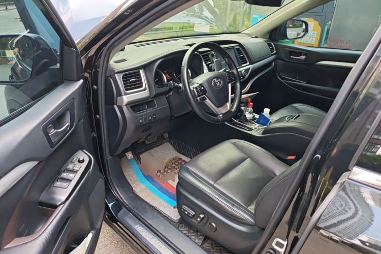 Used Toyota Highlander 2021 2.0T Four-Wheel Drive Luxury Edition 7 Seats Driver Seat