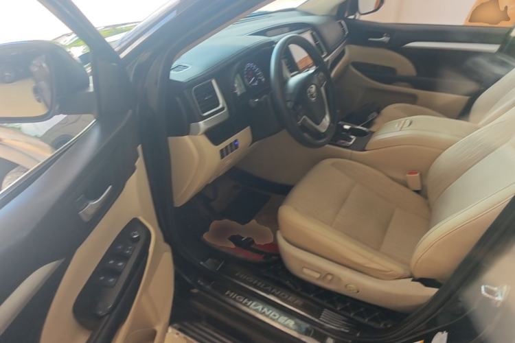 Used Toyota Highlander 2021 2.0T Four-Wheel Drive Elite Edition 7-Seater Driver Seat
