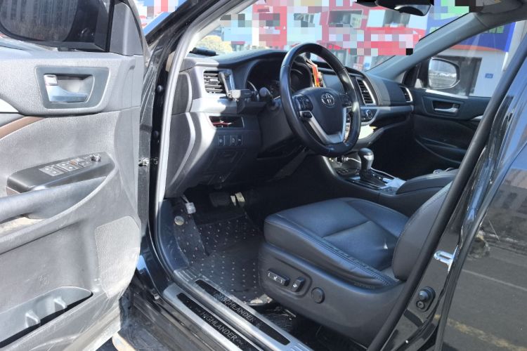 Used Toyota Highlander 2021 2.0T Four-Wheel Drive Luxury Edition 7 Seats Driver Seat