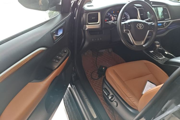Used Toyota Highlander 2021 2.0T Four-Wheel Drive Luxury Edition 7 Seats Driver Seat