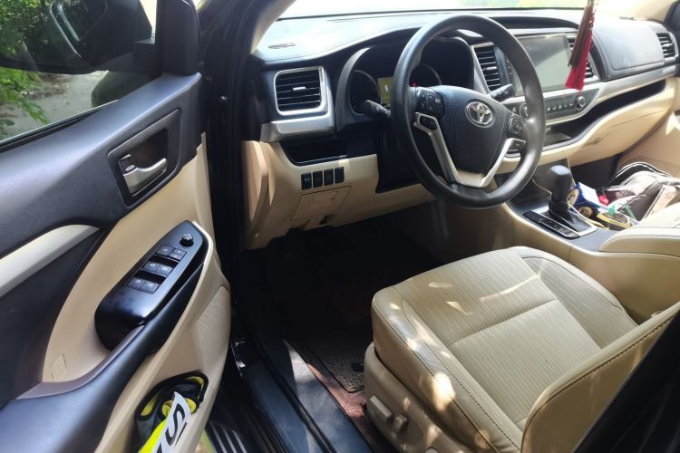 Used Toyota Highlander 2021 2.0T Two-Wheel Drive Elite Edition 5 Seats Driver Seat