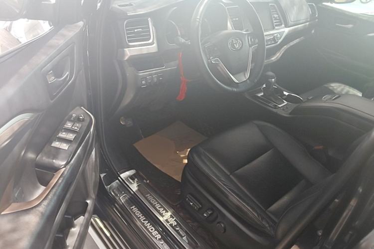 Used Toyota Highlander 2021 2.0T Four-Wheel Drive Prestige Version 7 Seats Driver Seat