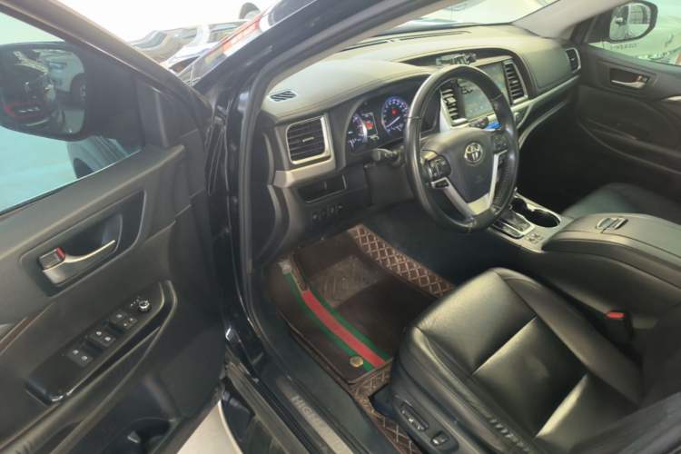 Used Toyota Highlander 2021 2.0T Four-Wheel Drive Prestige Version 7 Seats Driver Seat