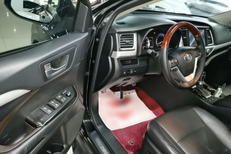 Used Toyota Highlander 2021 2.0T Four-Wheel Drive Luxury Edition 7 Seats Driver Seat