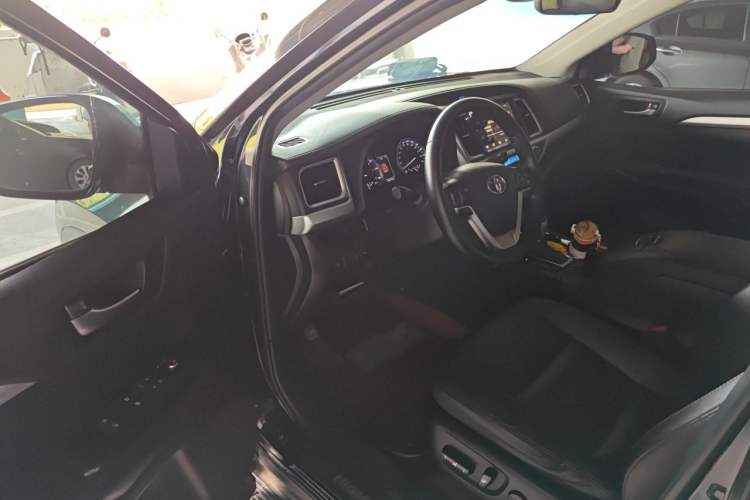 Used Toyota Highlander 2021 2.0T Four-Wheel Drive Luxury Edition 7 Seats Driver Seat