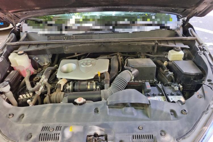 Used Toyota Highlander 2021 2.0T Four-Wheel Drive Prestige Version 7 Seats Engine Bay