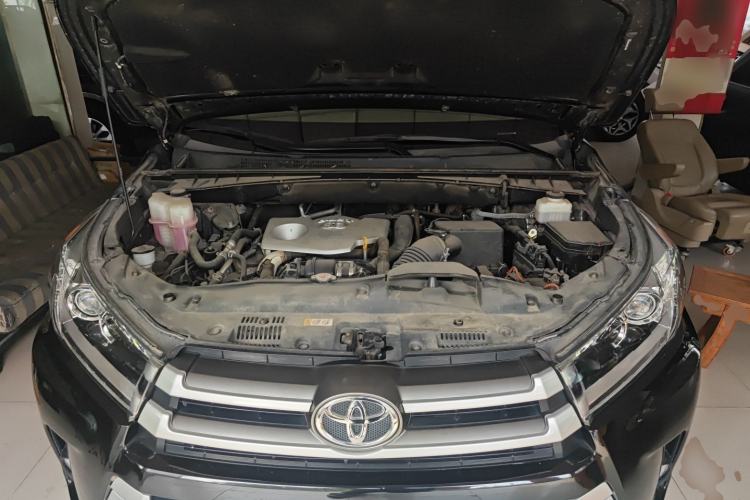 Used Toyota Highlander 2021 2.0T Four-Wheel Drive Elite Edition 7-Seater Engine Bay