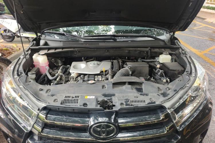 Used Toyota Highlander 2021 2.0T Four-Wheel Drive Knight Edition 7 Seats Engine Bay