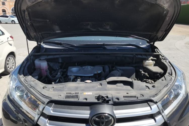 Used Toyota Highlander 2021 2.0T Four-Wheel Drive Luxury Edition 7 Seats Engine Bay