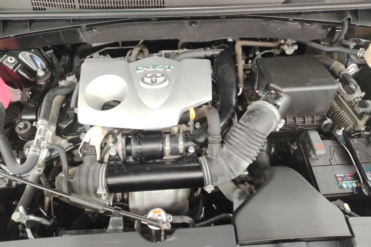 Used Toyota Highlander 2021 2.0T Four-Wheel Drive Luxury Edition 7 Seats Engine Bay