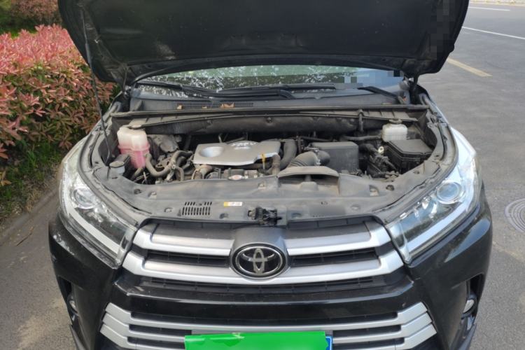 Used Toyota Highlander 2021 2.0T Two-Wheel Drive Luxury Edition 7 Seats Engine Bay