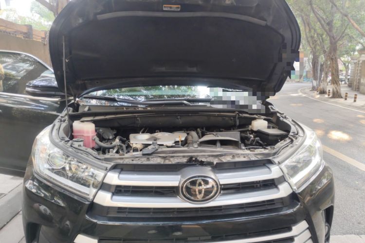 Used Toyota Highlander 2021 2.0T Four-Wheel Drive Luxury Edition 7 Seats Engine Bay