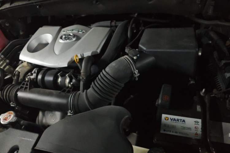 Used Toyota Highlander 2021 2.0T Four-Wheel Drive Prestige Version 7 Seats Engine Bay Left