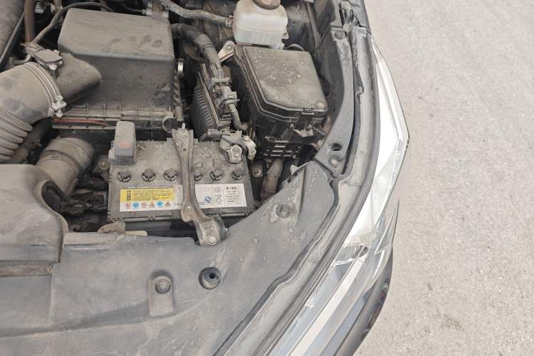 Used Toyota Highlander 2021 2.0T Two-Wheel Drive Elite Version 7-Seater Engine Bay Left