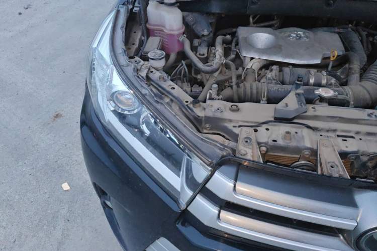 Used Toyota Highlander 2021 2.0T Four-Wheel Drive Luxury Edition 7 Seats Engine Bay Right